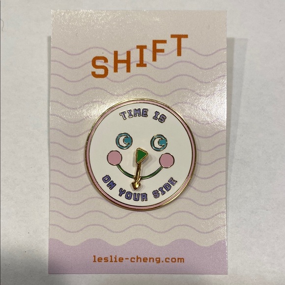 Leslie Cheng Shift Enamel Pin with Smiley Design - Picture 1 of 3
